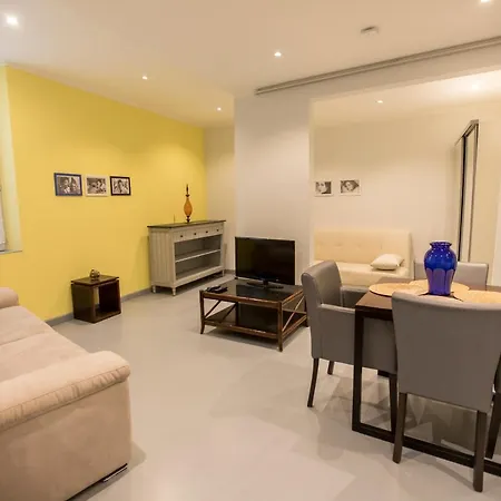Bouttau By Connexion Apartment *