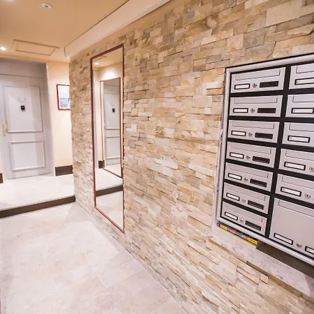 Bouttau By Connexion Apartamento *